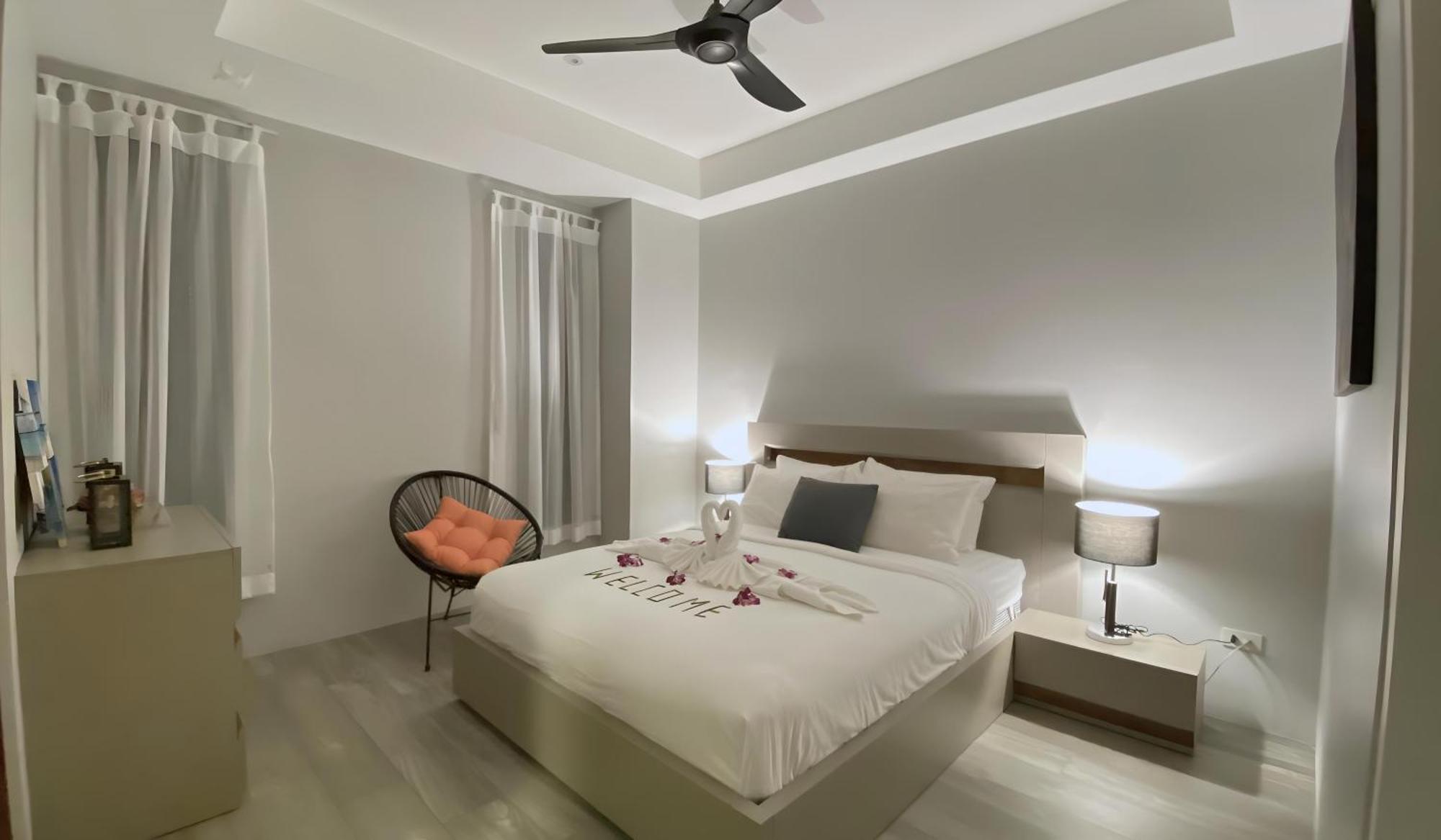 Twin Villas Seaview Kata Exterior foto